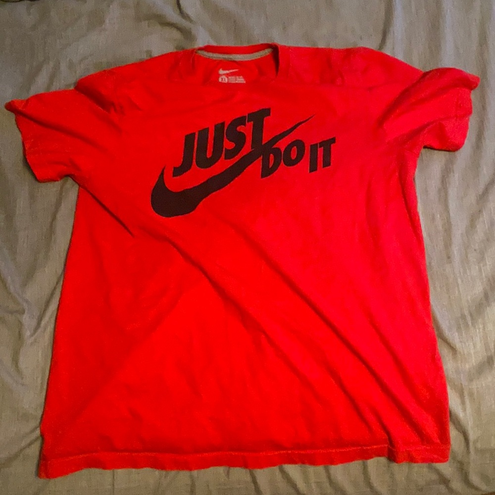 Nike t-shirt